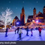 skating-christmas market Vrijthof